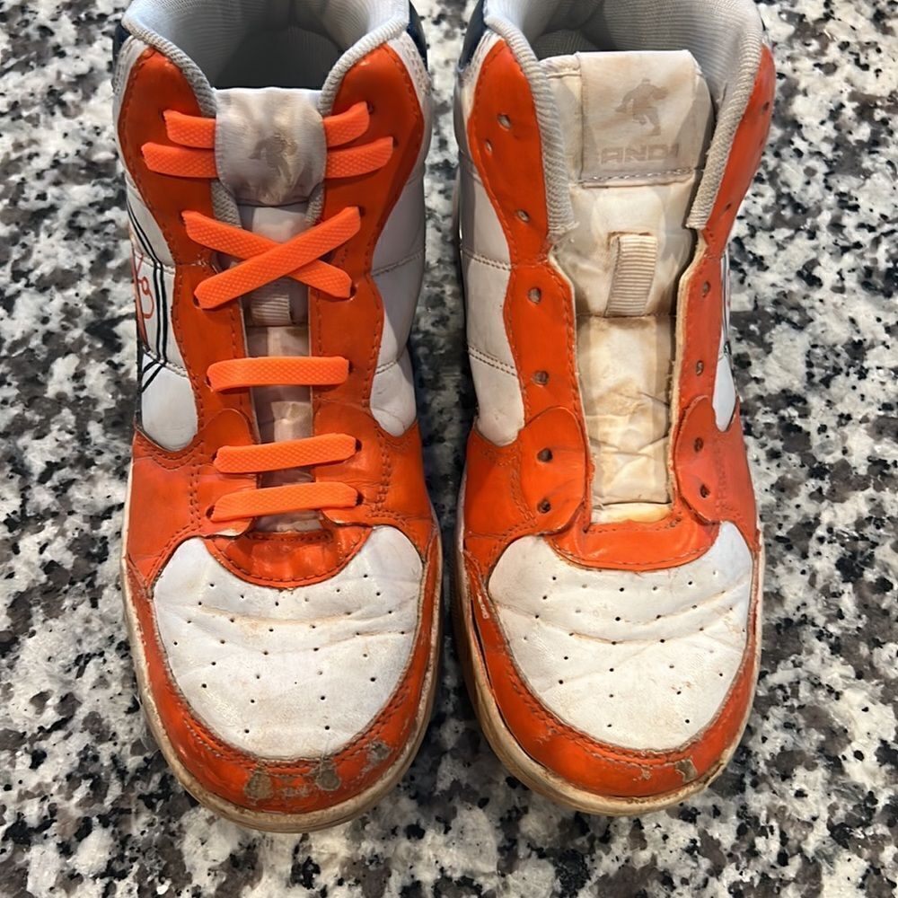 AND1 - ASTROS Shoes - Picture 2 of 7